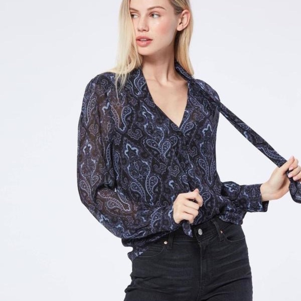 NWOT Paige Cleobelle, Silk, XS, Granite Wandering Paisley